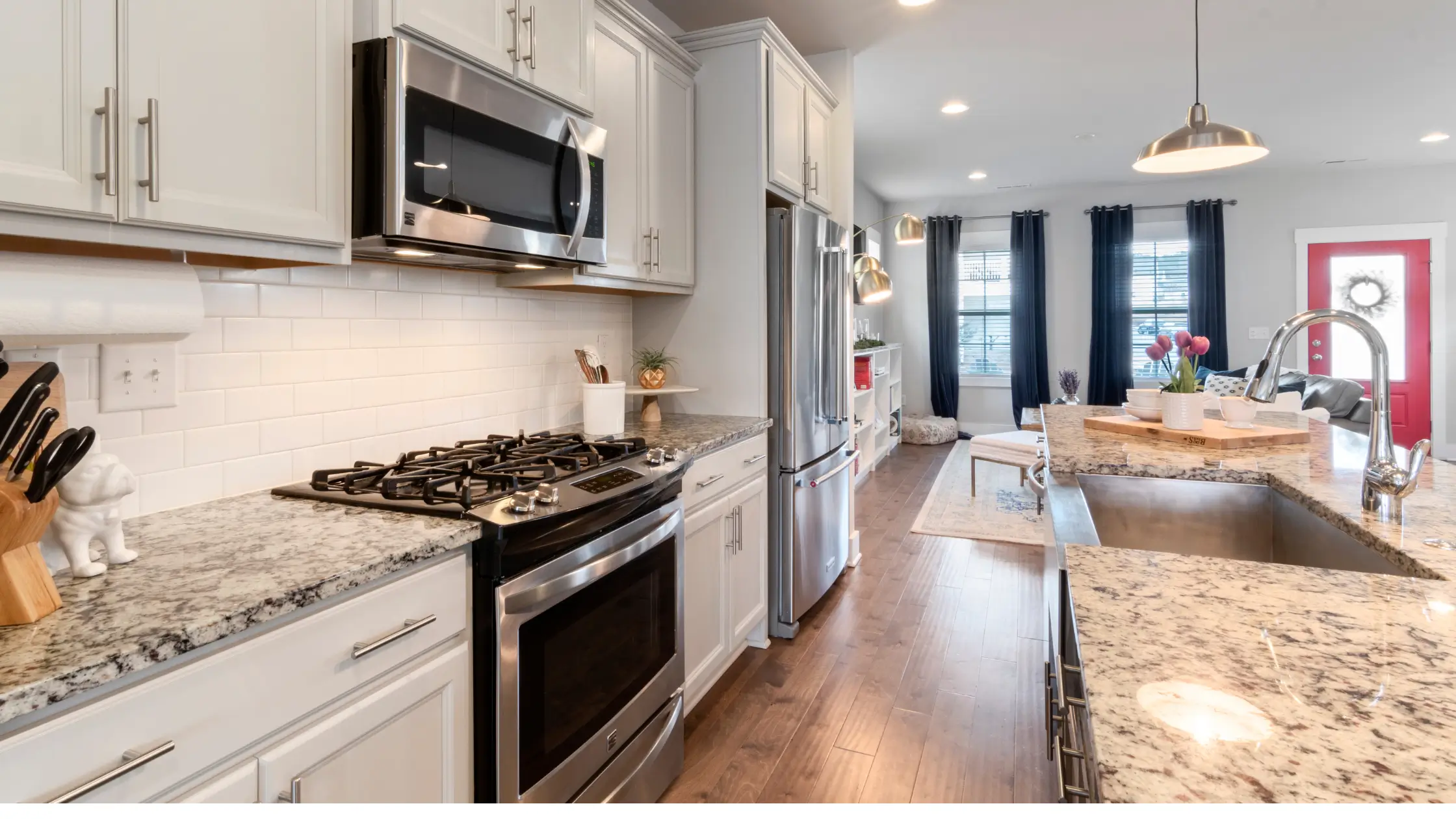 Clean kitchen after professional cleaning company clean the house