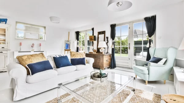 clean house in James Bay, Victoria BC